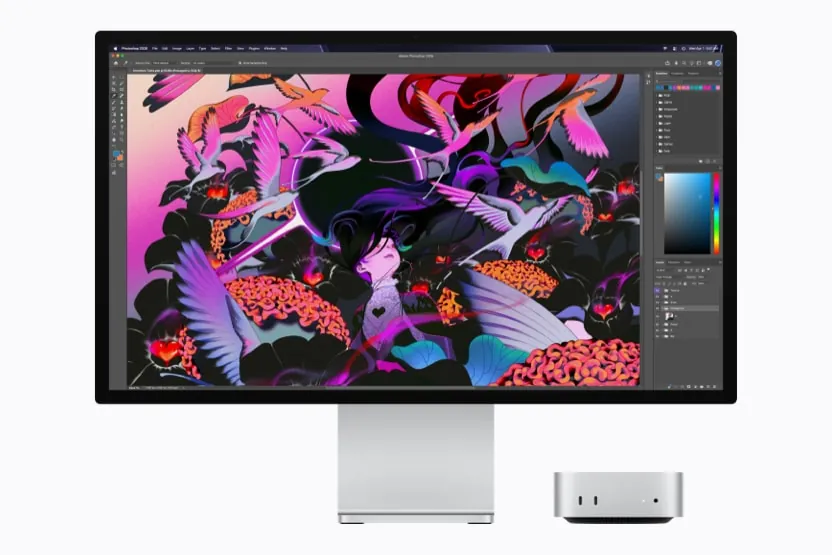 Mac mini with M6 connected to a display